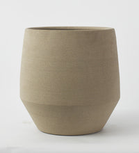 Concrete Humus 33cm Pot Image