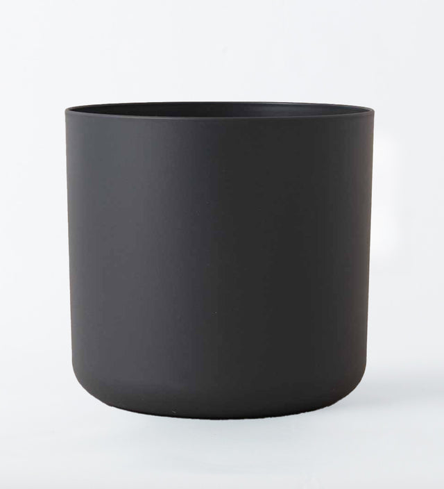 Black Matt 25cm Pot