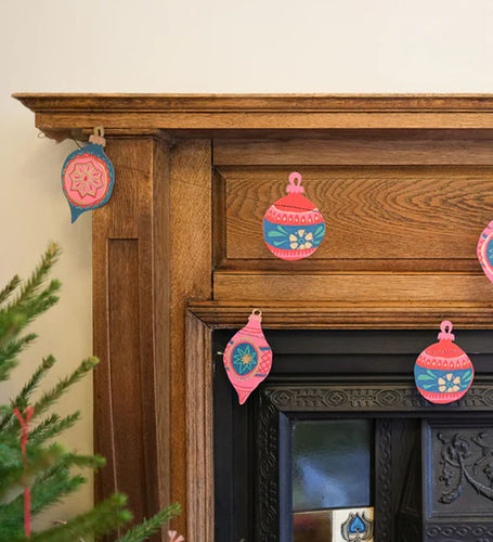 Bauble Garland