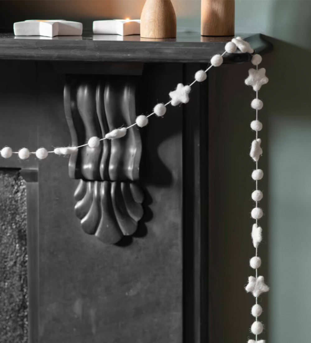 Star & Pom-pom Garland