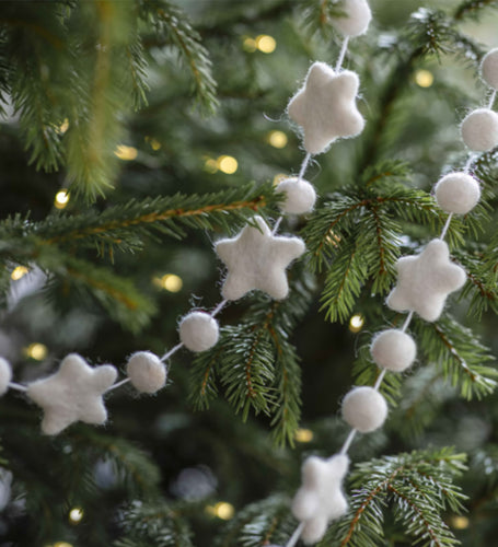 Star & Pom-pom Garland