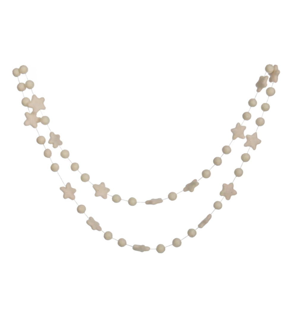 Star & Pom-pom Garland